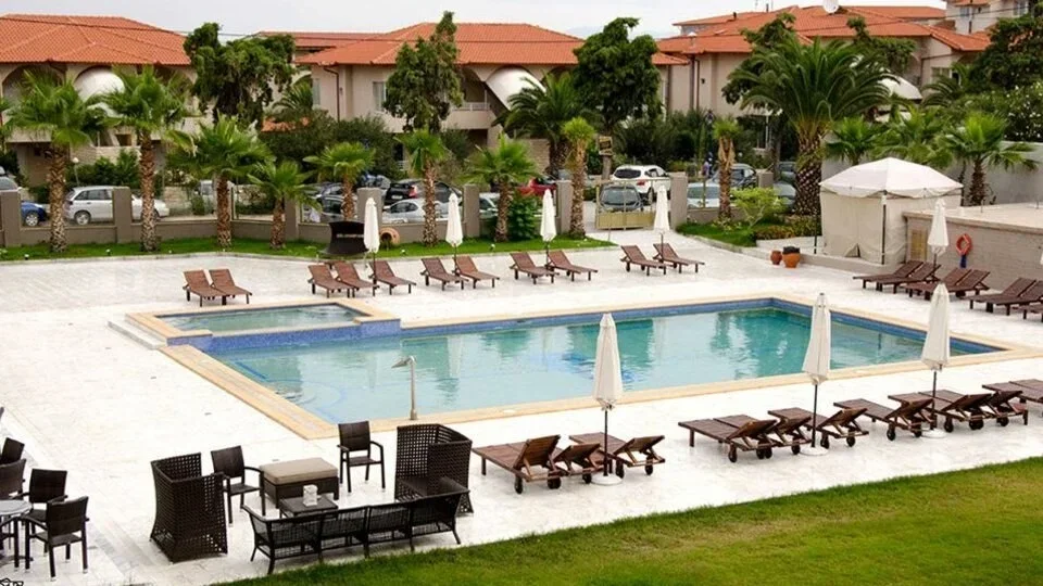 Halkidiki – Hanioti Melathron ★★★★ ( 2 adulti+1 copil) 4