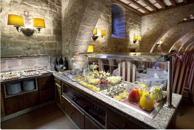 OFERTĂ SPECIALĂ – CATALONIA, SPANIA 5