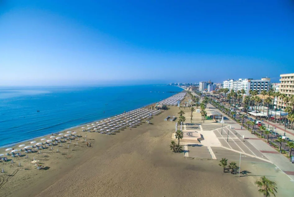 OFERTĂ SPECIALĂ – LARNACA, CIPRU  5nopți in Iunie 3