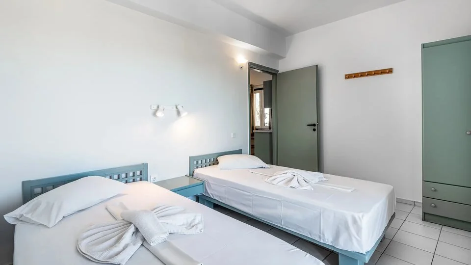 7 NOPȚI Aphea Village – Creta, Grecia 3