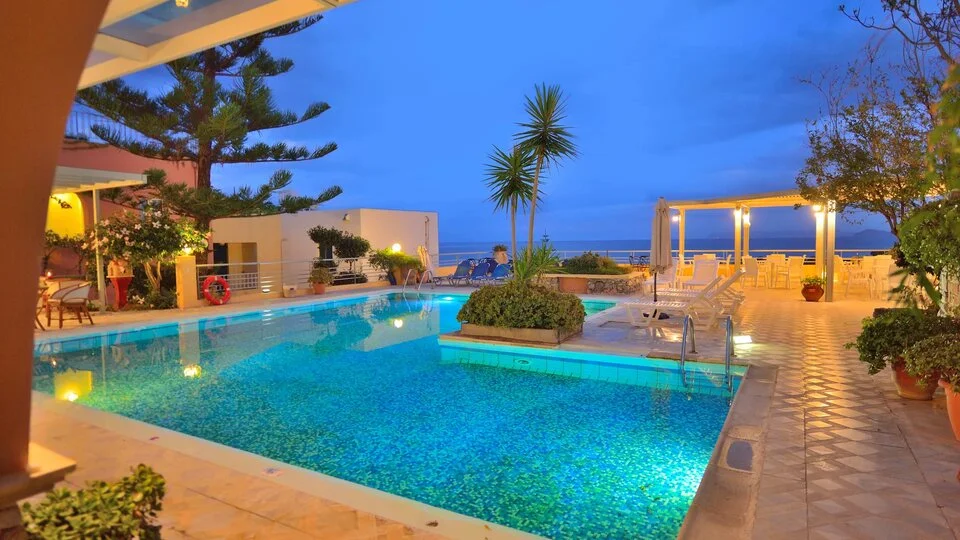 7 NOPȚI Aphea Village – Creta, Grecia