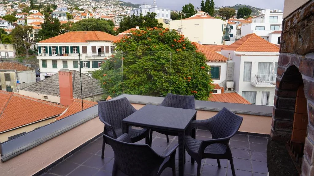 OFERTA VACANTA MADEIRA (PORTUGALIA) 2