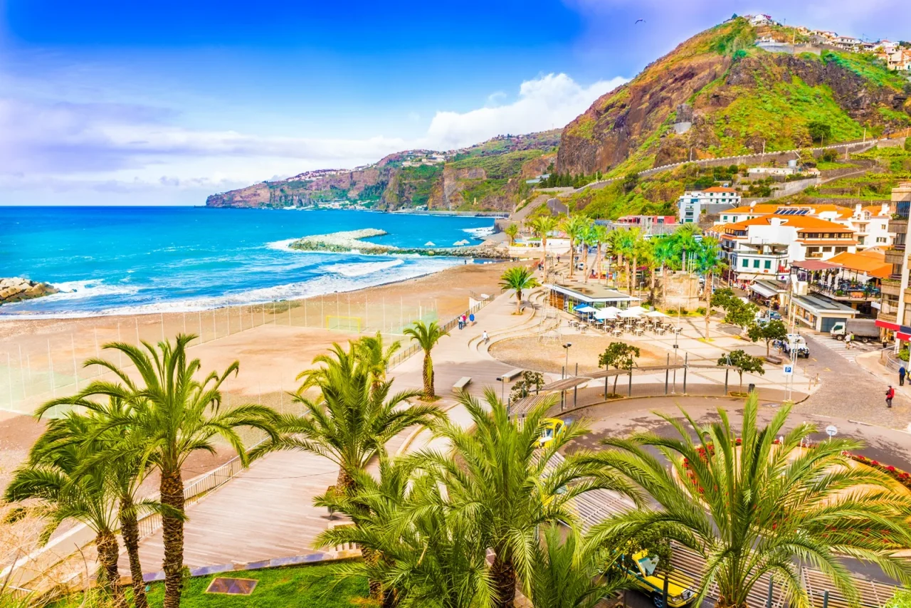 OFERTA VACANTA MADEIRA (PORTUGALIA) 4