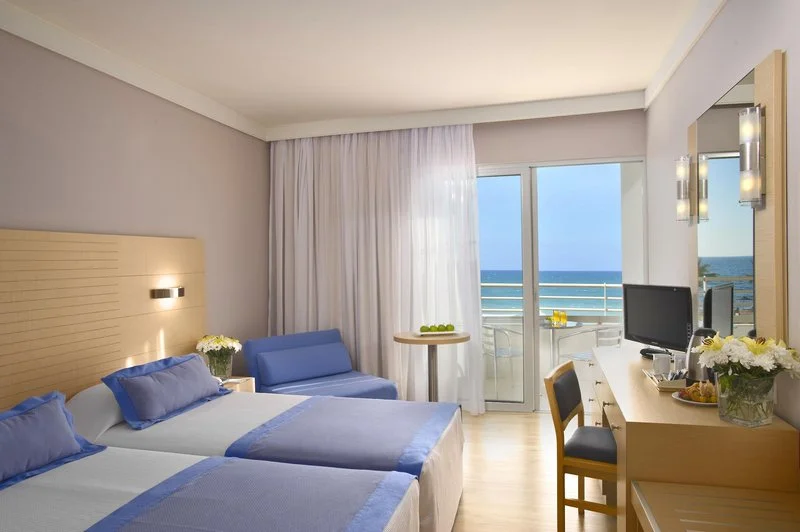 Louis Ledra Beach 4 30