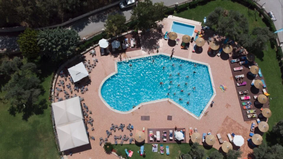 Evia Riviera Resort (formerly Amarynthos Resort) 8