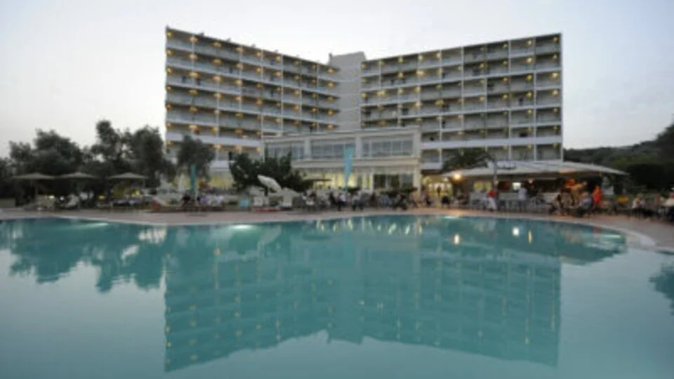 Evia Riviera Resort (formerly Amarynthos Resort) 20