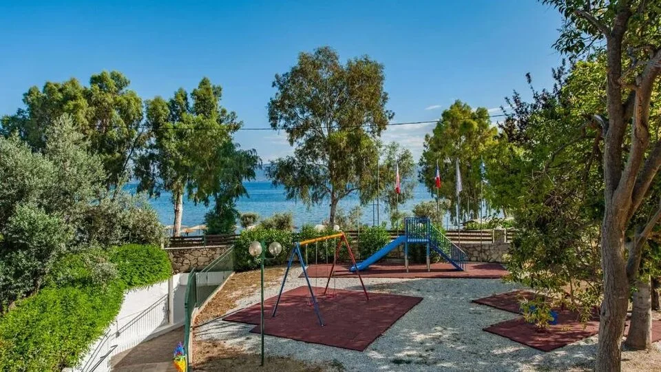 Evia Riviera Resort (formerly Amarynthos Resort) 14